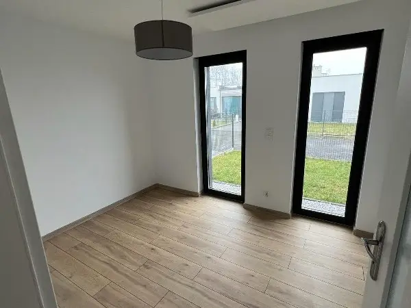 Pod Lipami Rakoniewice